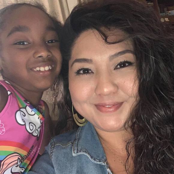 Meet your Posher, Talea - Picture 1 of 1